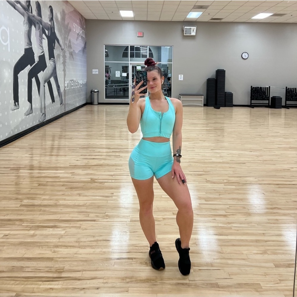 Muses Only Light Blue Sports Bra and Shorts Set